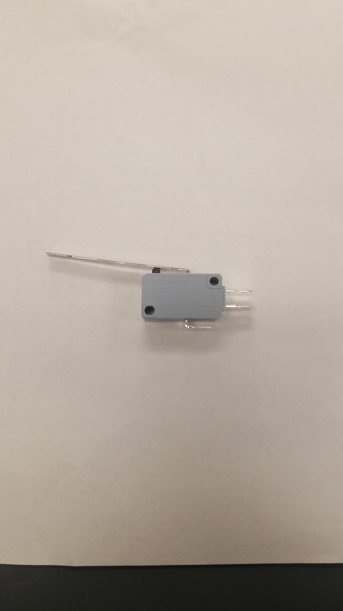 I Switch (Dispense Door Closed)